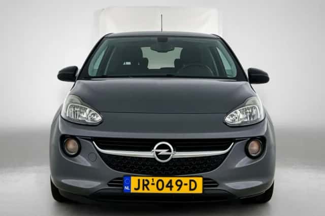 Opel Adam (2016) thumbnail 4