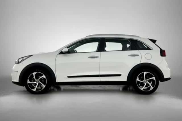 Kia Niro (2019) thumbnail 2