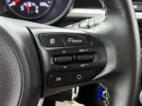 Kia Picanto (2021) thumbnail 10