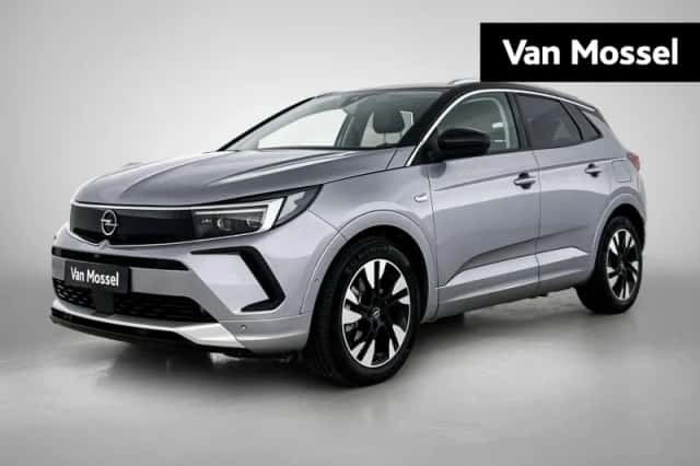 Opel Grandland (2022) thumbnail 1
