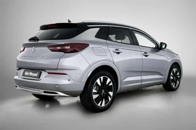 Opel Grandland (2022) thumbnail 4