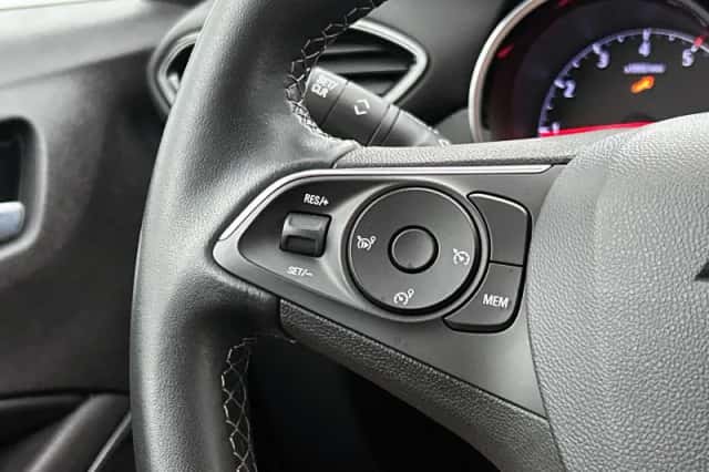 Opel Crossland (2024) thumbnail 6