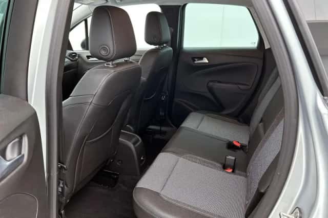 Opel Crossland (2024) thumbnail 5