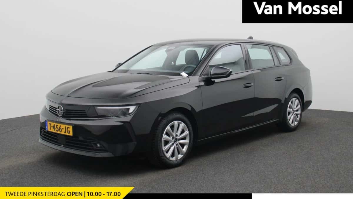 Opel Astra (2023) — foto 1