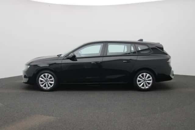 Opel Astra (2023) thumbnail 4