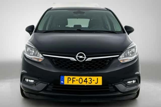 Opel Zafira Tourer (2016) thumbnail 5