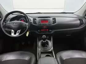 Kia Sportage (2010) thumbnail 25