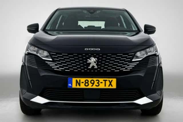 Peugeot 5008 (2022) thumbnail 5