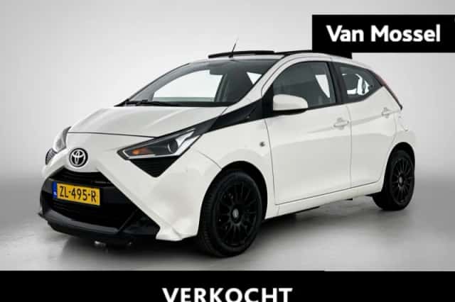 Toyota Aygo (2019) thumbnail 1