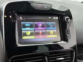 Renault Clio (2019) thumbnail 6