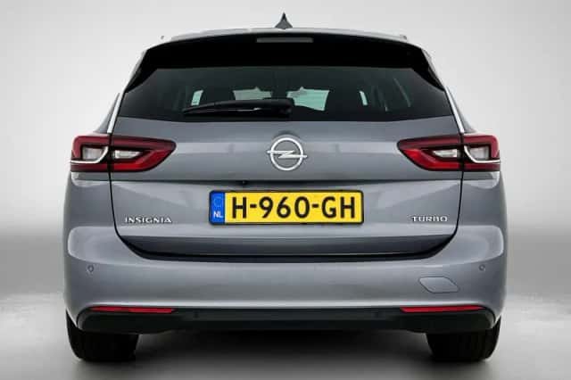 Opel Insignia (2018) thumbnail 3