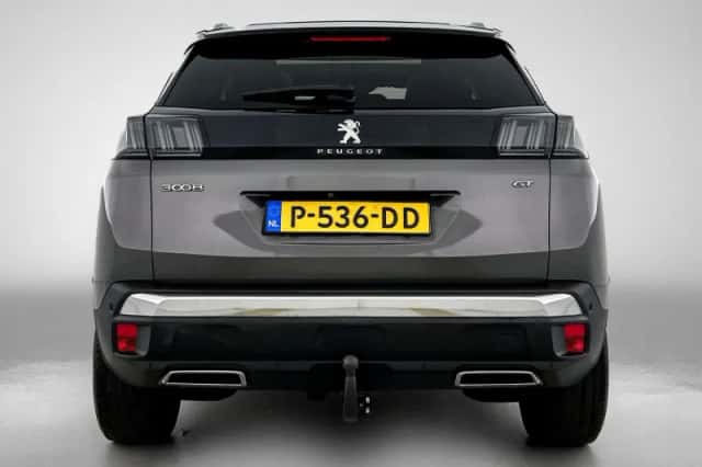 Peugeot 3008 (2022) thumbnail 3