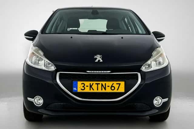 Peugeot 208 (2013) thumbnail 5