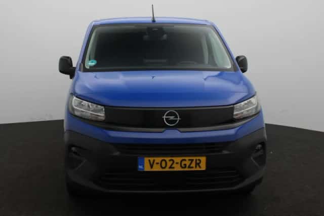 Opel Combo (2024) thumbnail 3