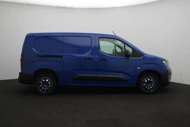 Opel Combo (2024) thumbnail 6