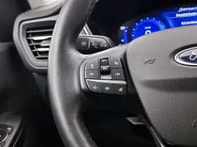 Ford Kuga (2021) thumbnail 6