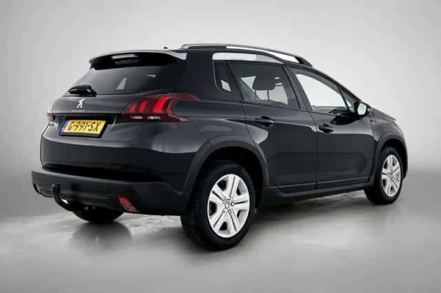Peugeot 2008 (2019) thumbnail 4