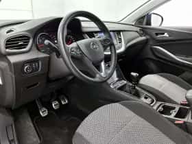 Opel Grandland X (2019) thumbnail 25
