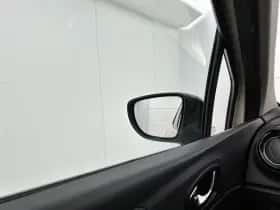 Renault Captur (2014) thumbnail 16