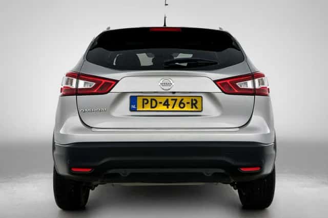 Nissan Qashqai (2017) thumbnail 3
