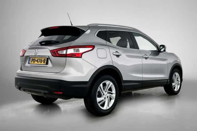 Nissan Qashqai (2017) thumbnail 4