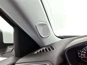 Peugeot 2008 (2021) thumbnail 13