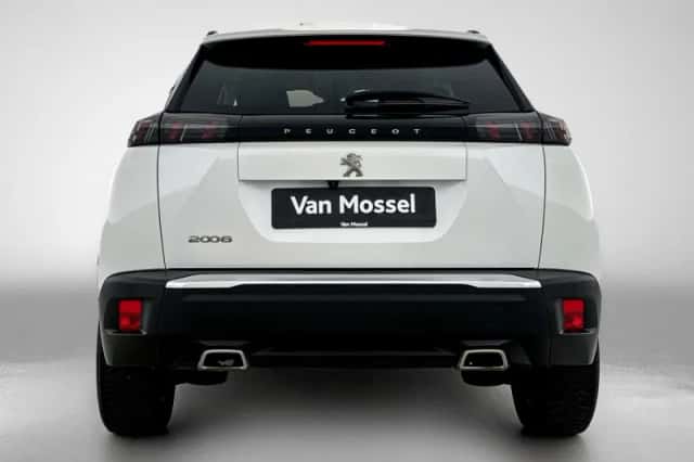 Peugeot 2008 (2021) thumbnail 3
