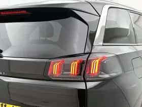 Peugeot 5008 (2021) thumbnail 33