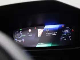 Peugeot 308 (2023) thumbnail 25