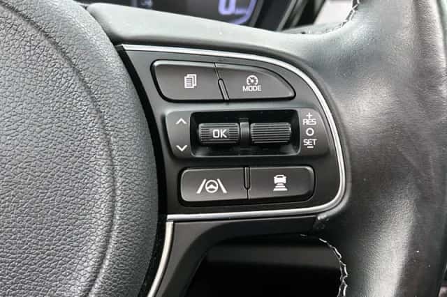Kia Niro (2021) thumbnail 6