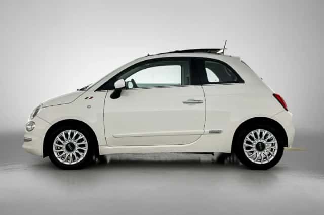 Fiat 500 (2017) thumbnail 2
