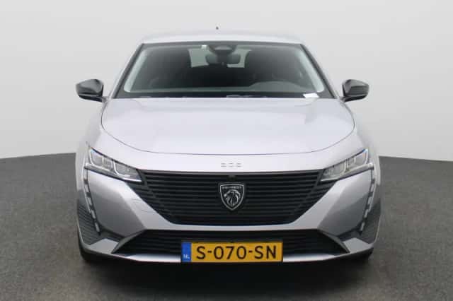 Peugeot 308 (2023) thumbnail 3