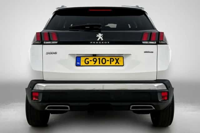Peugeot 3008 (2019) thumbnail 3
