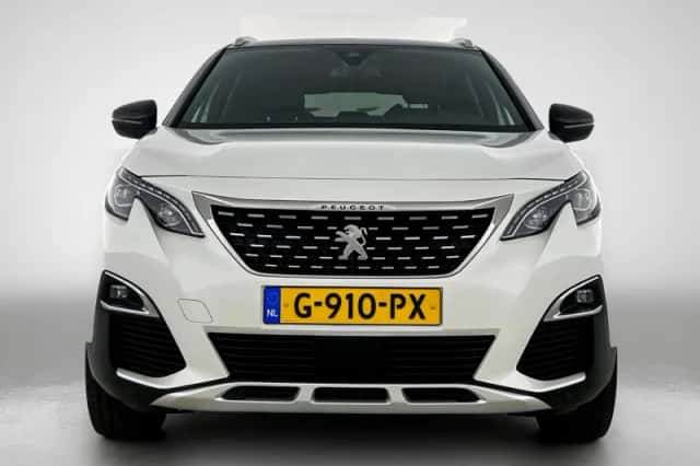 Peugeot 3008 (2019) thumbnail 5