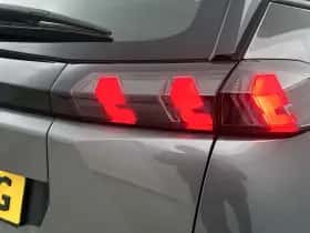 Peugeot 2008 (2020) thumbnail 14