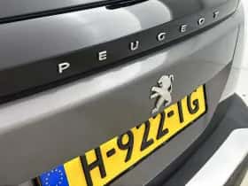 Peugeot 2008 (2020) thumbnail 25