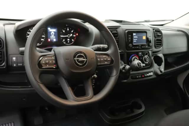 Opel Movano (2024) thumbnail 6