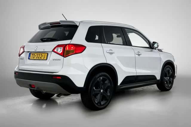 Suzuki Vitara (2018) thumbnail 4