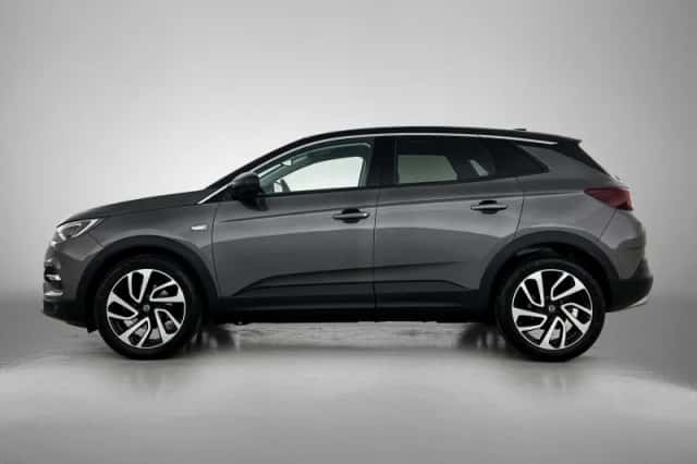 Opel Grandland X (2019) thumbnail 2
