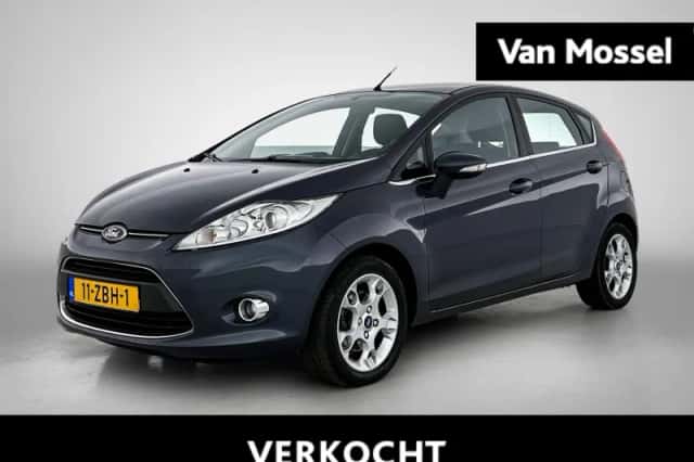Ford Fiesta (2012) thumbnail 1
