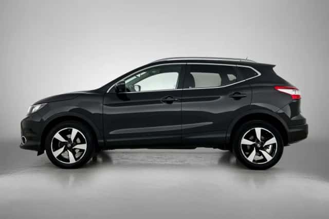 Nissan Qashqai (2016) thumbnail 2