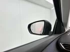 Peugeot 3008 (2021) thumbnail 20