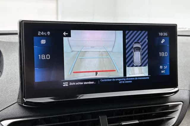 Peugeot 3008 (2021) thumbnail 12