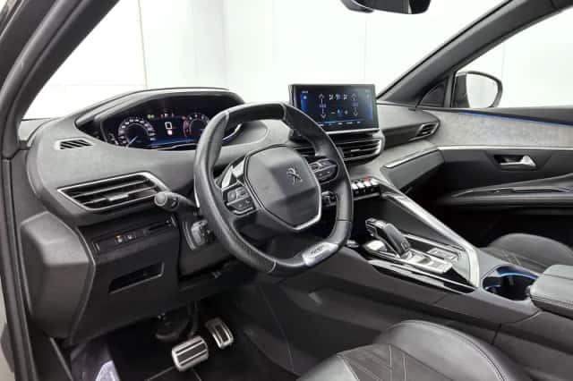 Peugeot 3008 (2021) thumbnail 18
