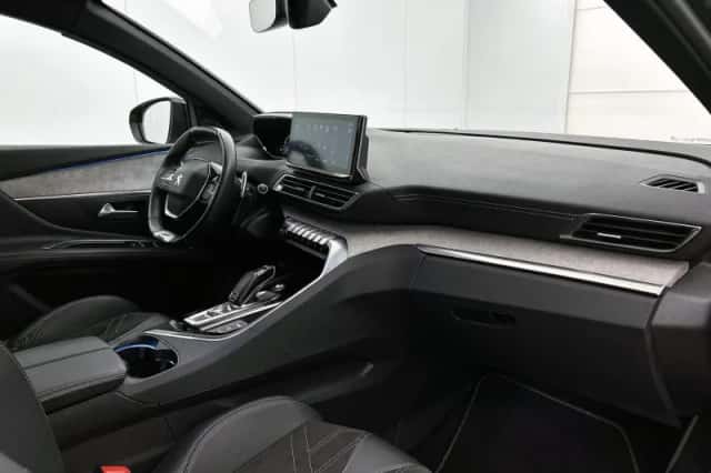 Peugeot 3008 (2021) thumbnail 20
