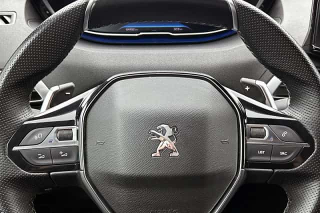Peugeot 3008 (2021) thumbnail 30