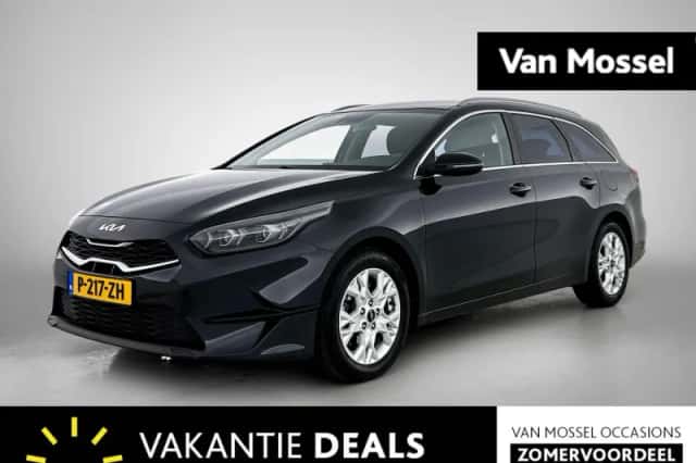 Kia Ceed Sportswagon (2022) thumbnail 1