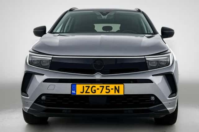 Opel Grandland (2023) thumbnail 5