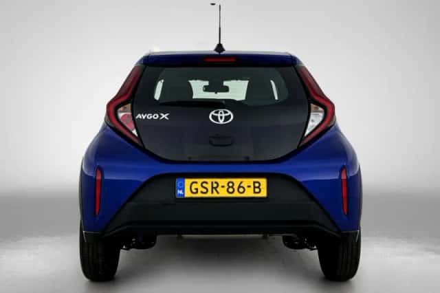Toyota Aygo (2024) thumbnail 3