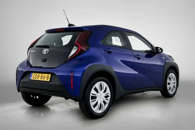 Toyota Aygo (2024) thumbnail 4